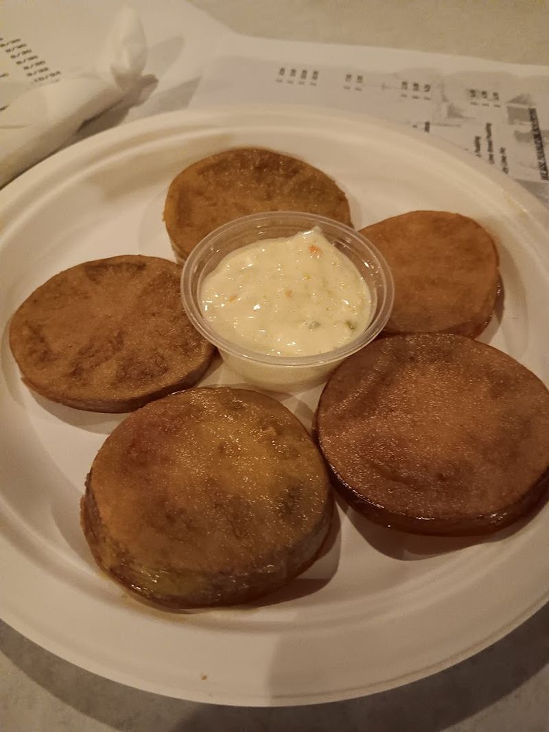 Crab Cakes Worth Traveling For