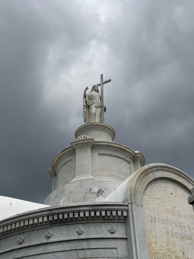 Guided Tours And Why They Are Required