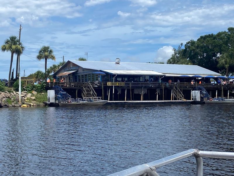 Why Lone Cabbage Fish Camp Belongs On Every Florida Bucket List