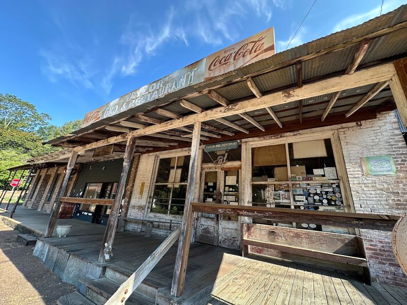 Taylor Grocery & Restaurant