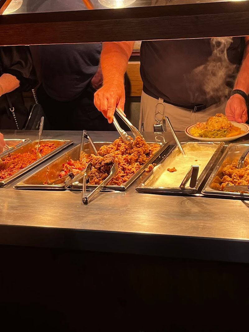 Fried Chicken That Holds Its Own On The Line