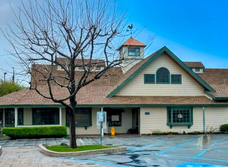 Location And Accessibility That Make The Stop An Easy Decision