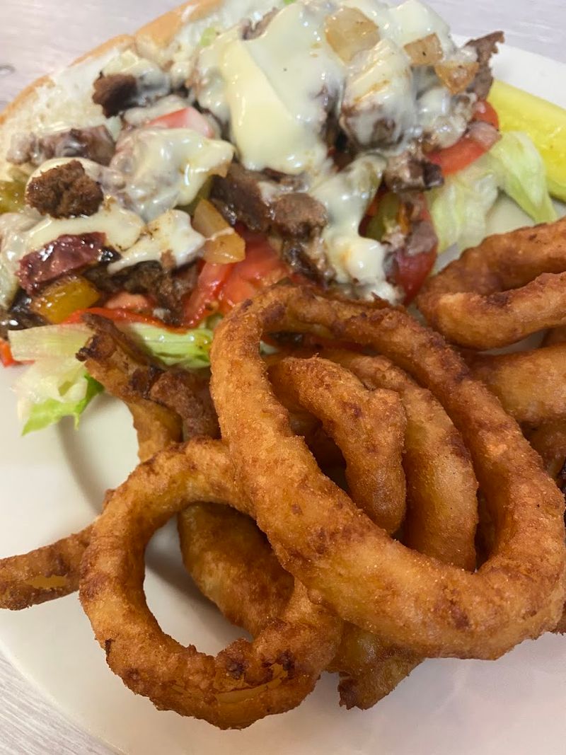 Lunch Options That Punch Way Above Their Weight