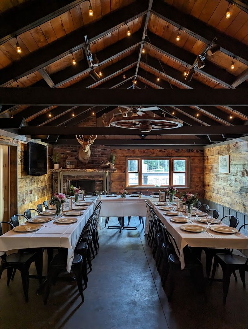 Indoor Seating That Feels Warm And Lived-In