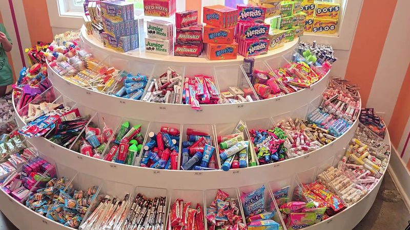 Samples That Make The Decision Easy