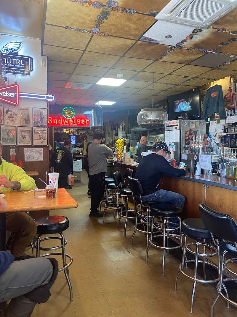 Why Food Travelers Keep Adding This Stop To Their Road Trips