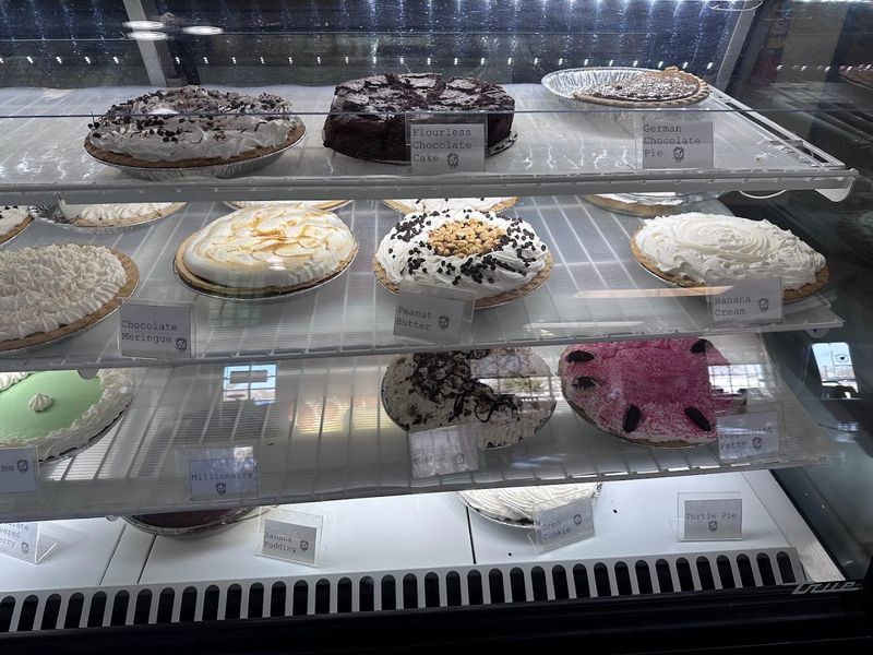Pies That Actually Rotate And Run Out