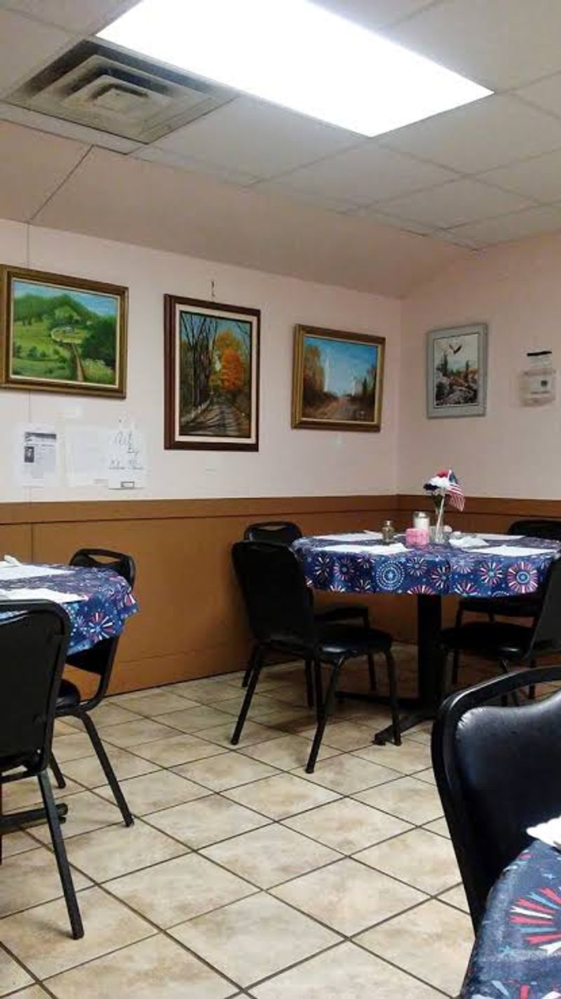 Why This Diner Deserves A Spot On Every Travel Itinerary