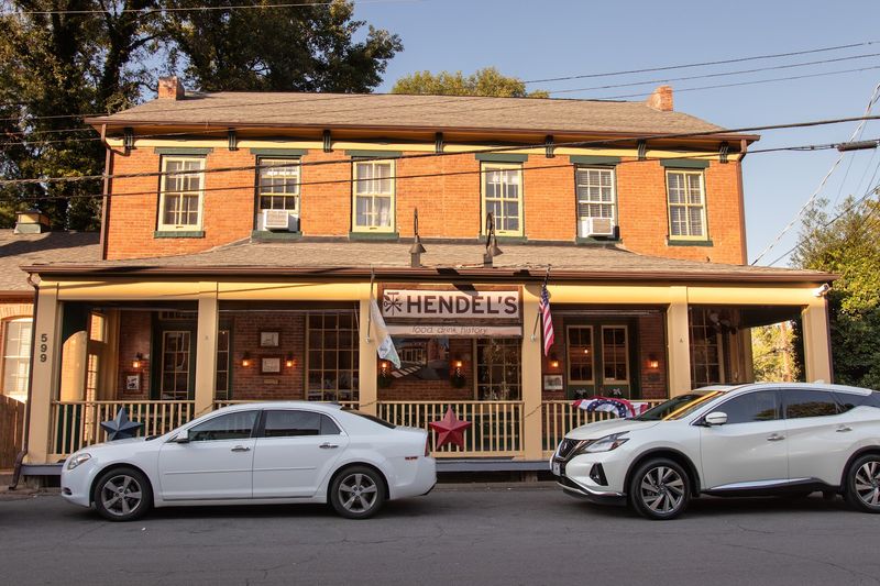 Why Hendel's Feels Like A True Missouri Gem