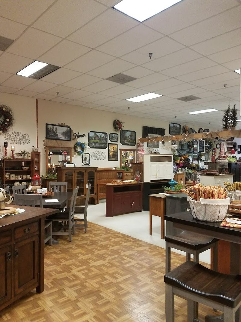 Amish-Made Furniture And Handcrafted Goods Worth Exploring