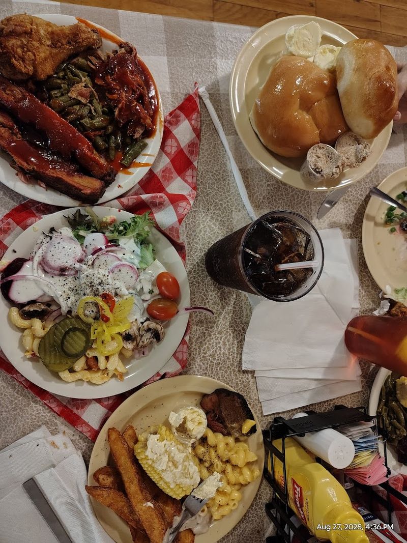 Homemade Yeast Rolls That Steal The Show