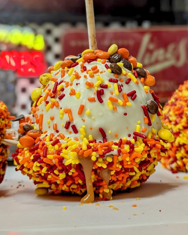 Caramel Apples Worth The Sticky Mess