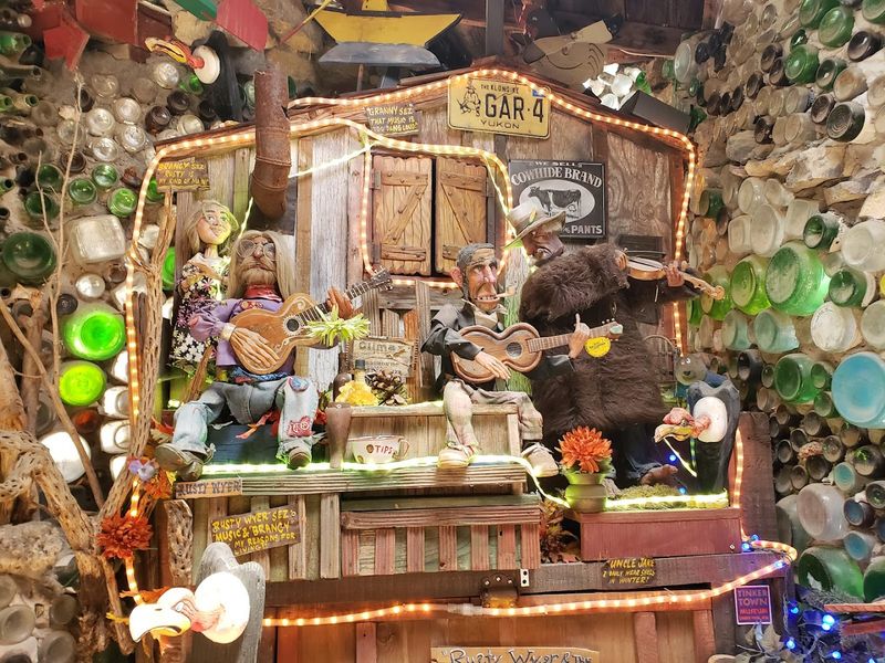 Why Tinkertown Deserves A Spot On Every New Mexico Itinerary