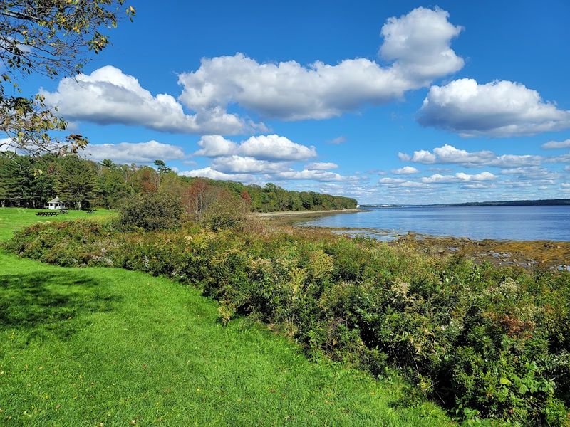 Moose Point State Park