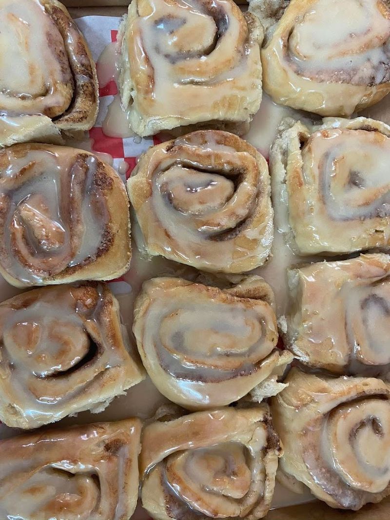 Dessert Bar Featuring Cobbler, Bread Pudding, And Banana Pudding