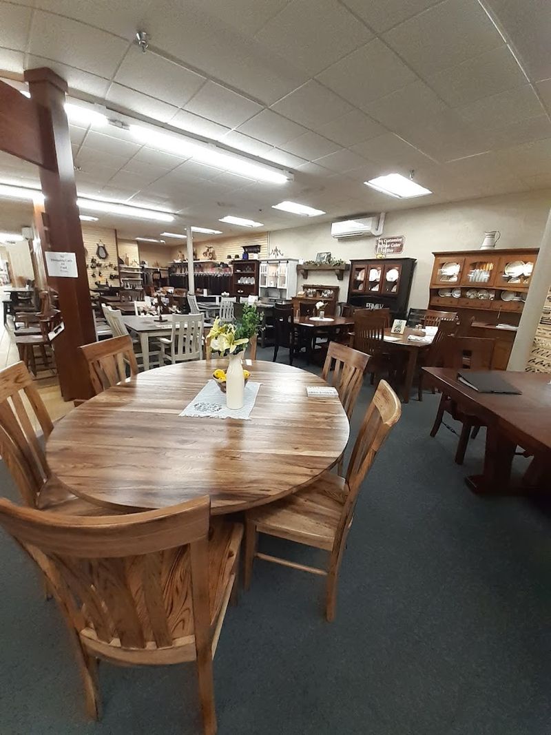 Furniture, Home Goods, And Outdoor Decor Too