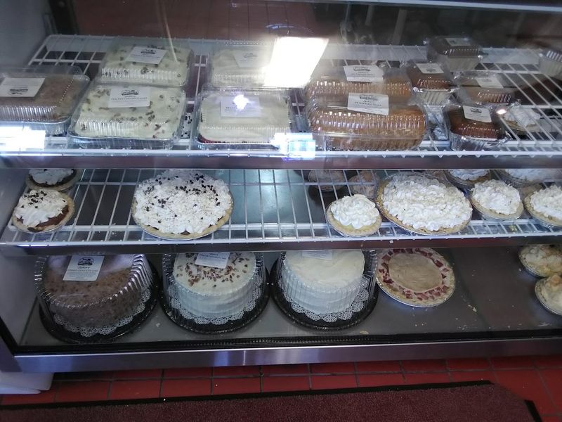 A Shopping Experience That Turns Into A Full Meal Stop