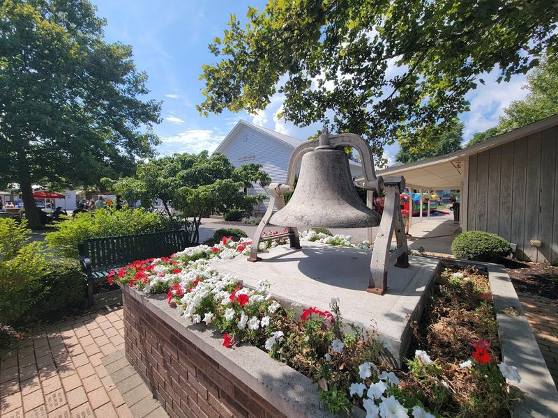 The Small-Town Atmosphere That Keeps People Coming Back