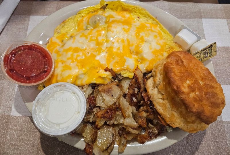 A Breakfast Menu That Pulls People In Before Noon