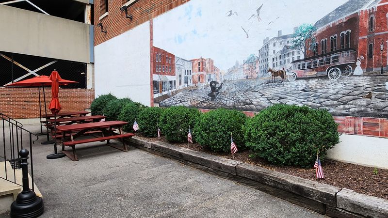 Why This Little Diner Deserves A Spot On Your Travel List