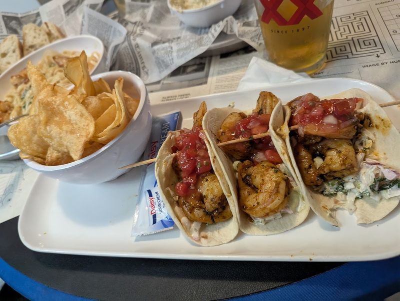 Po Boys And Casual Bites For Lighter Appetites