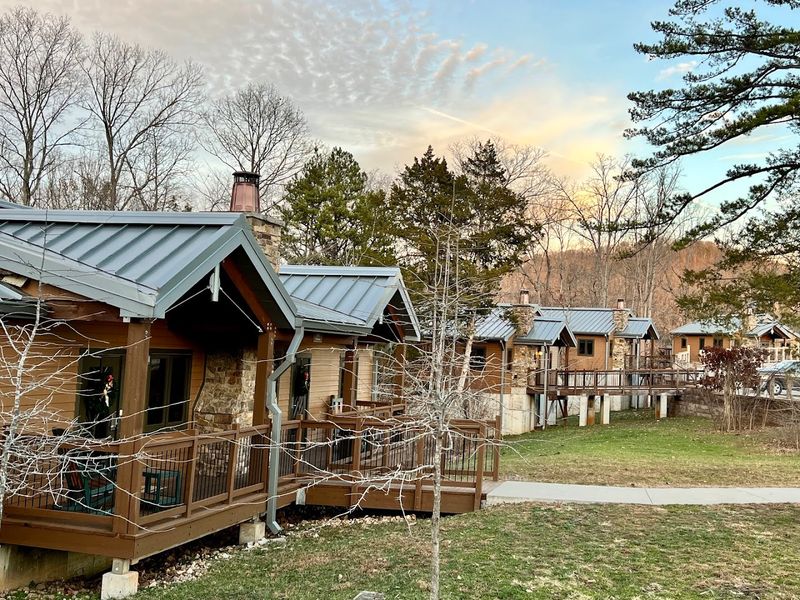 Cabin Rentals For Groups And Families