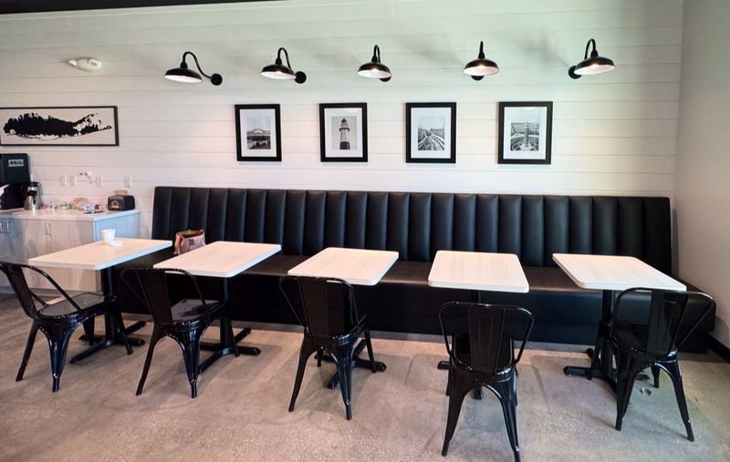 Decor That Brings New York Straight To Rockledge