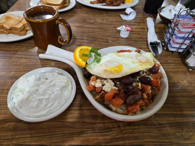 Homestyle Cooking That Tastes Like A Family Recipe