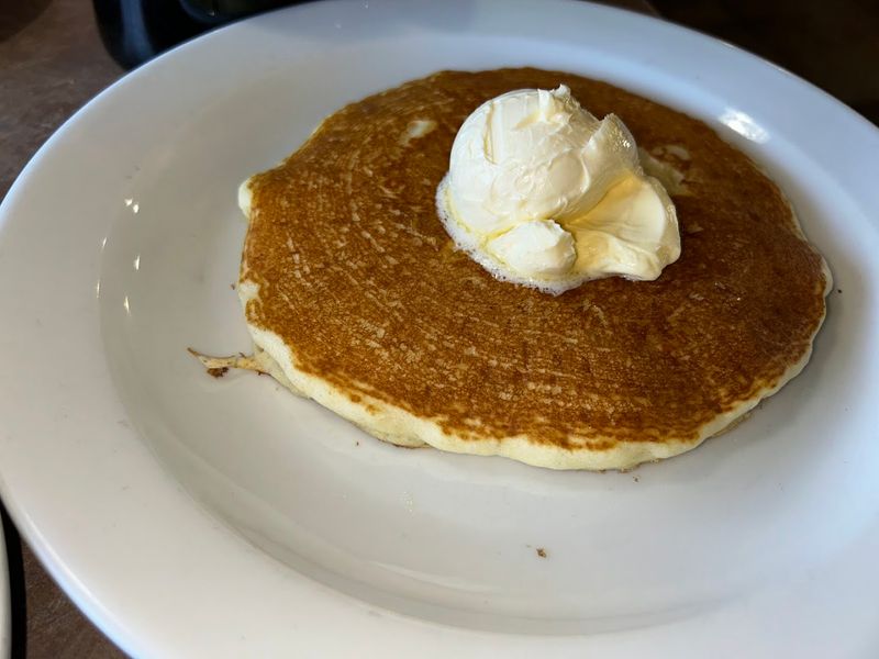 Sweet Potato Pie And Desserts Worth Saving Room For