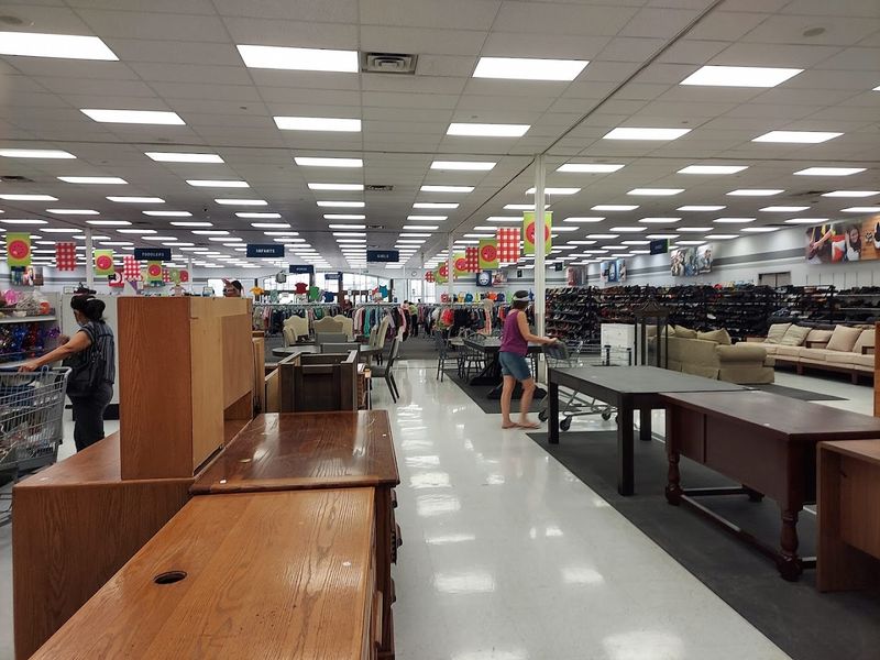 Why This Store Keeps People Coming Back