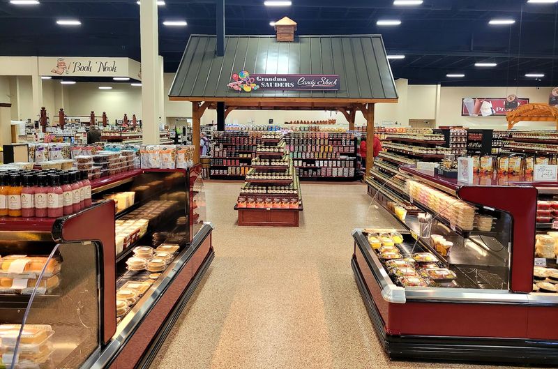 Sauders Store