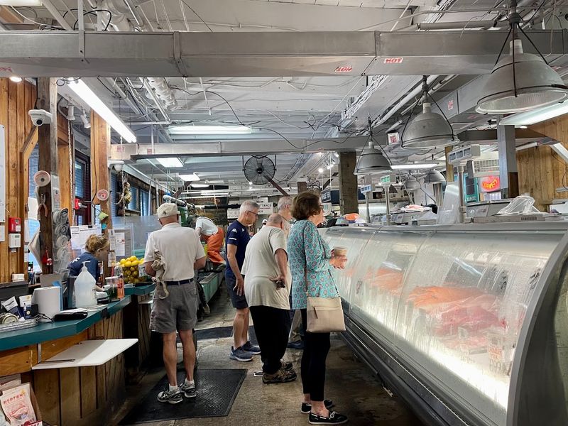 Knowledgeable Staff Who Actually Help