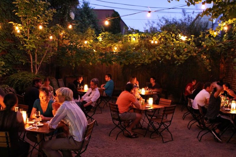 Frankies 457 Spuntino