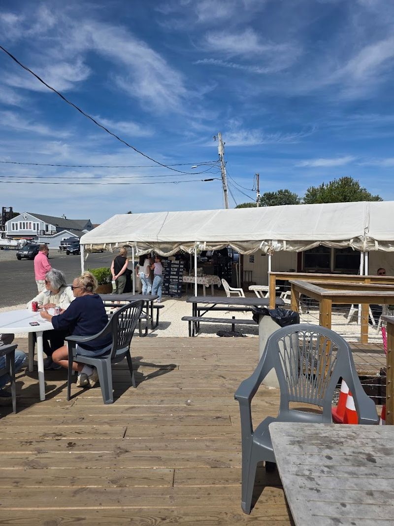 The No-Frills Atmosphere That Feels Just Right