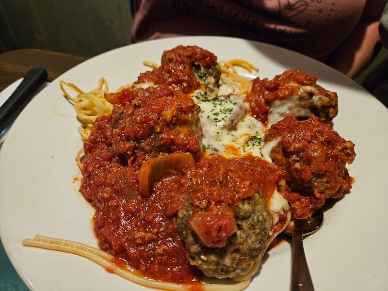 You Deserve A Real Meal And This Place Delivers It