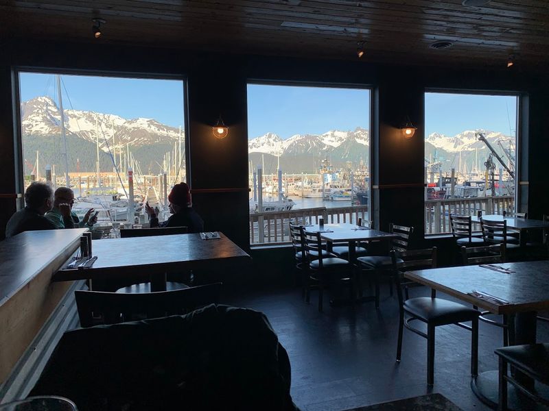 Chinooks Waterfront Restaurant