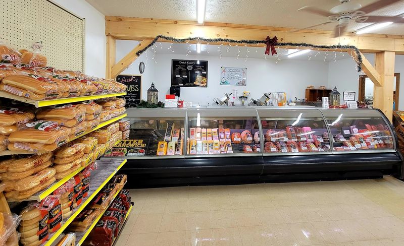 Dutch Kuntry Store