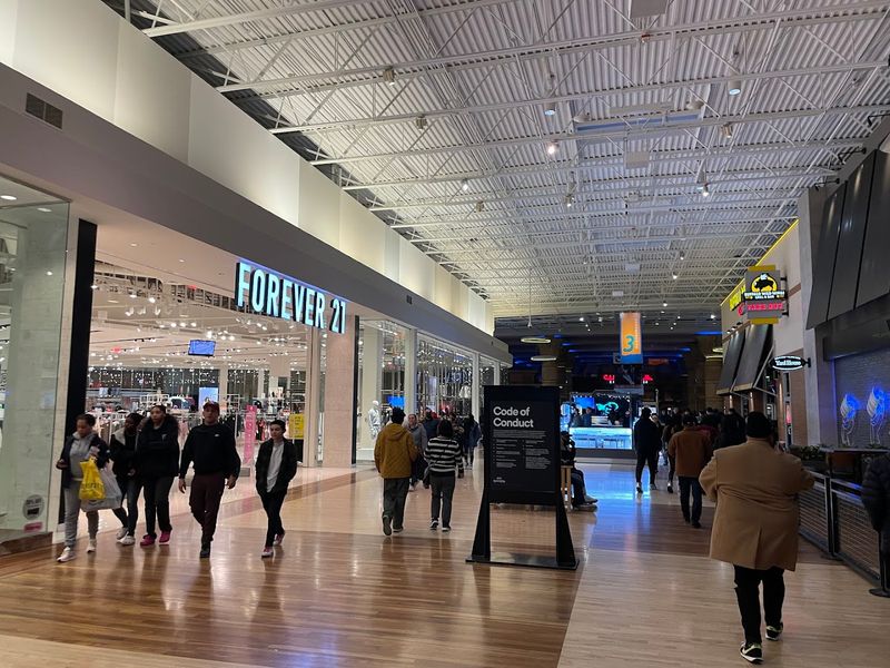 Outlet Shopping That Actually Saves You Money