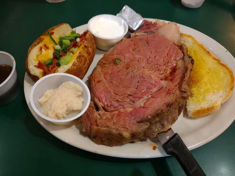 A Meal Travelers Deserve