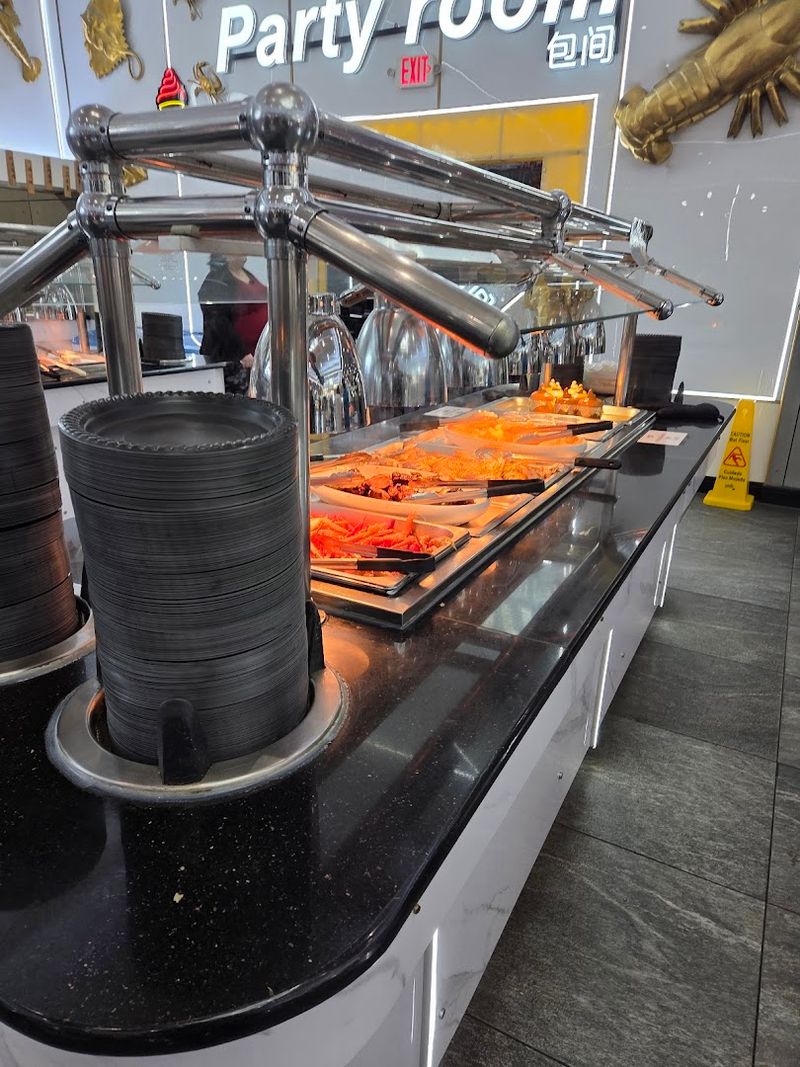 Hot Pot At A Buffet Is A Game-Changer