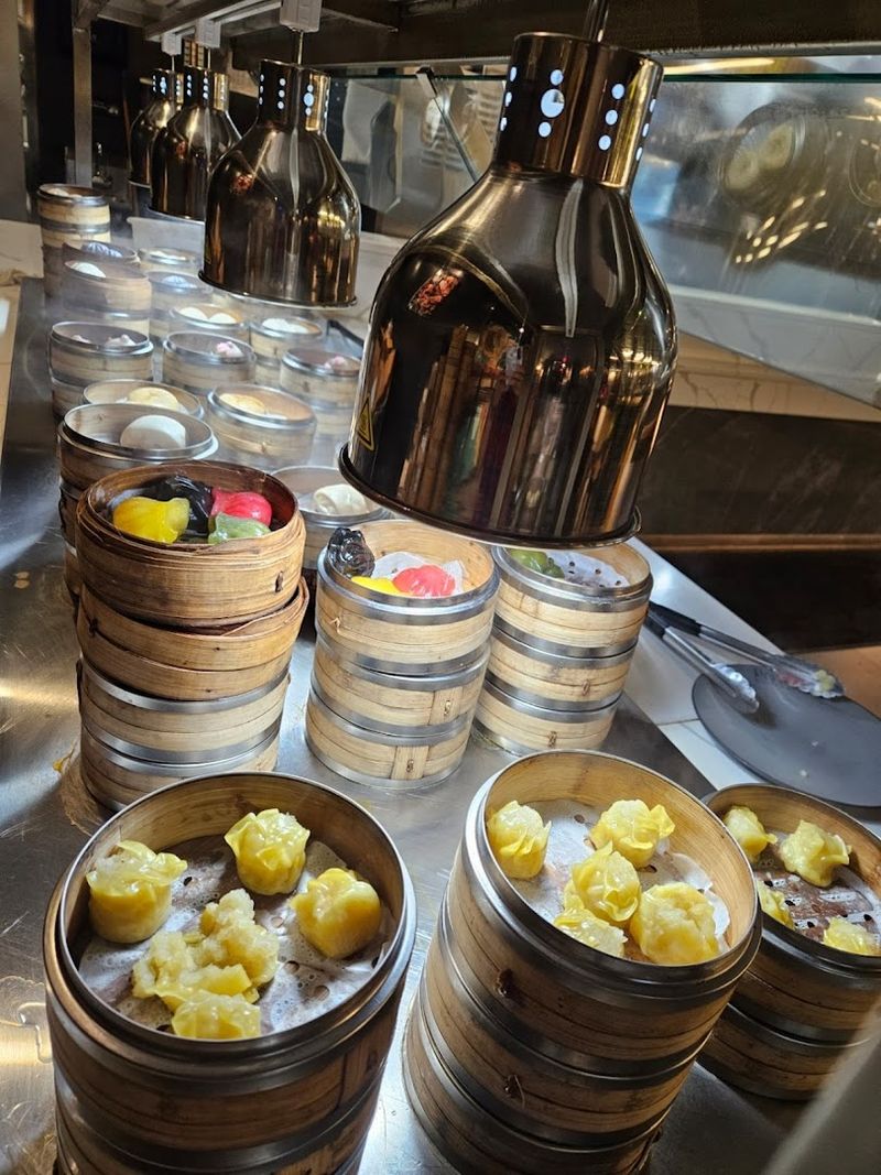 Dim Sum That Rounds Out The Experience