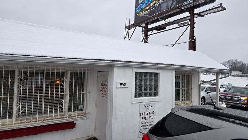 Why First-Timers Always Come Back Before The Week Is Out