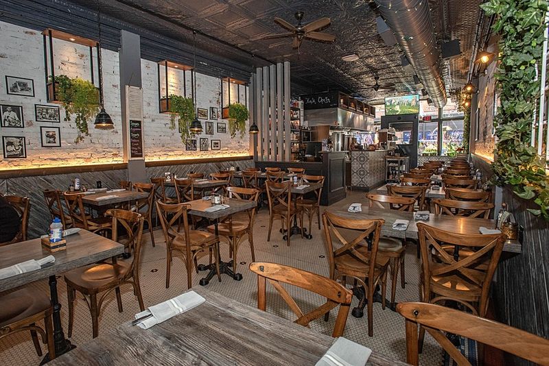 Late-Night Dining In The Heart Of Detroit