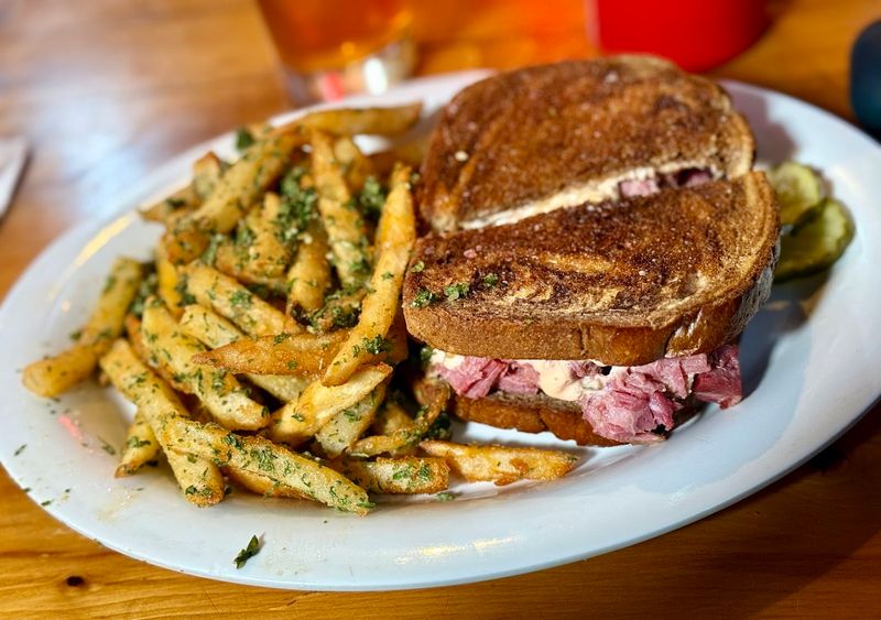 Up To 500 Sandwiches Weekly