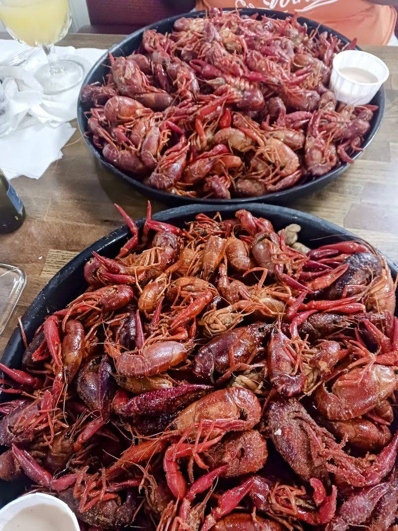 Crawfish Done Right In The Heart Of Groves