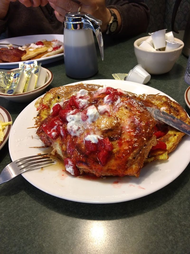 Buttermilk Pancakes Worth Waking Up Early For