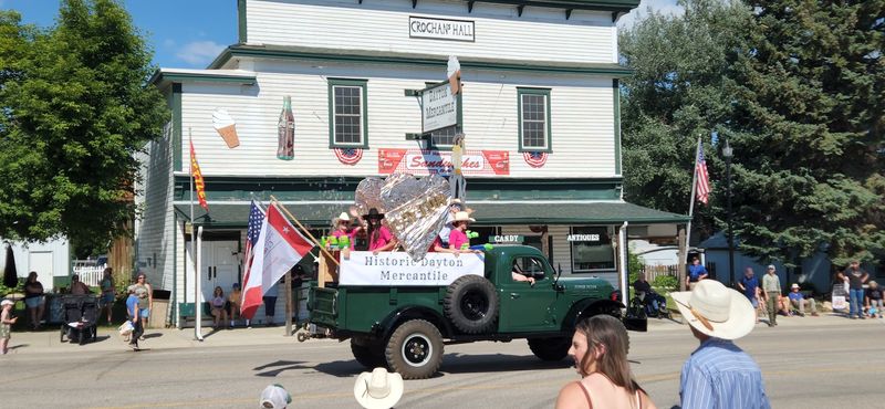 The Local Crowd Tells You Everything