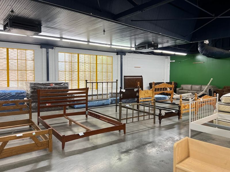 A Store That Earns Its Giant Reputation