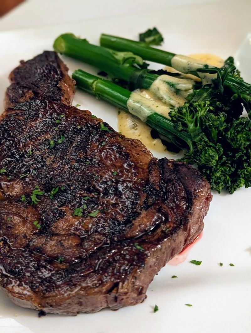A Menu That Respects Traditional Steakhouse Values