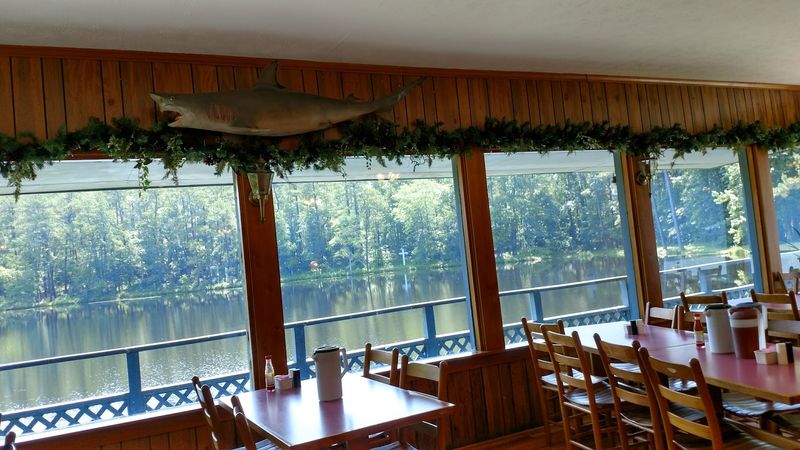 The Lake View That Makes Every Meal Better